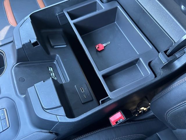 Used 2024 GMC Sierra 2500 AT4 w/ Technology Package image 23