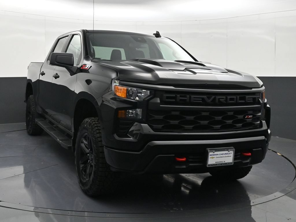 Used 2024 Chevrolet Silverado 1500 Custom Trail Boss AWD/4WD image 7
