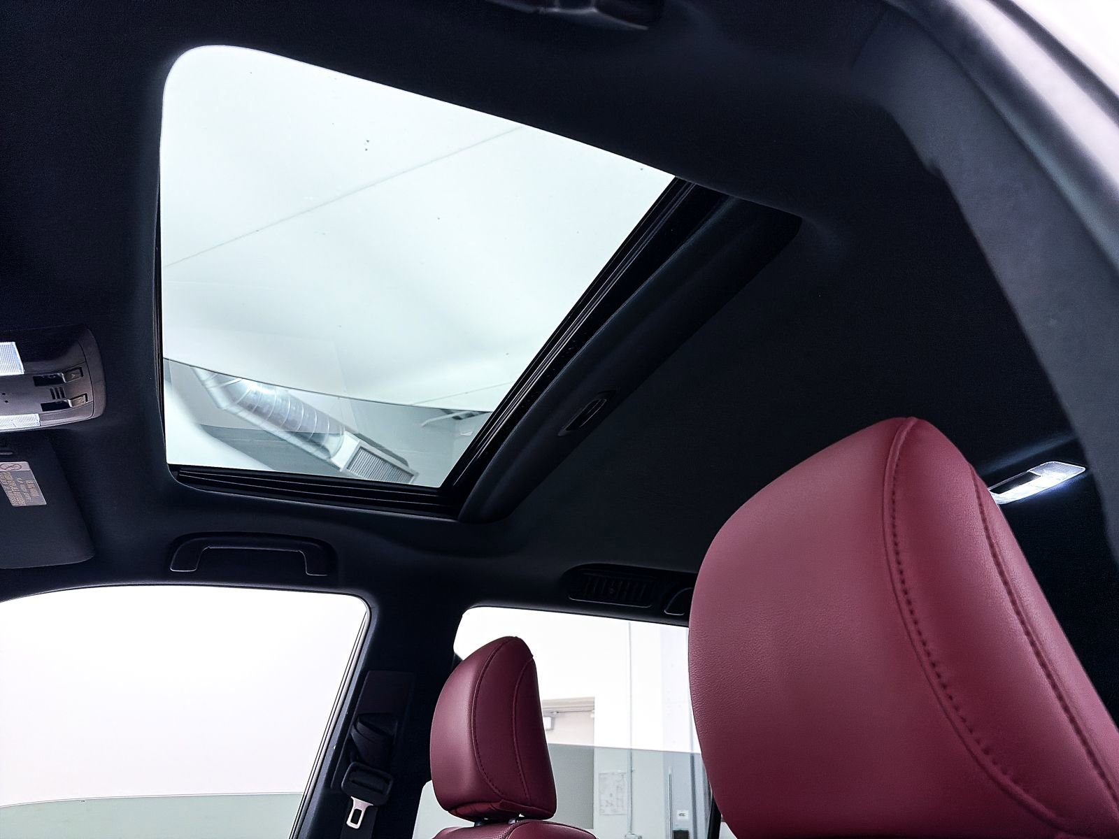 Used 2021 Lexus GX 460 Premium w/ Premium Package image 3