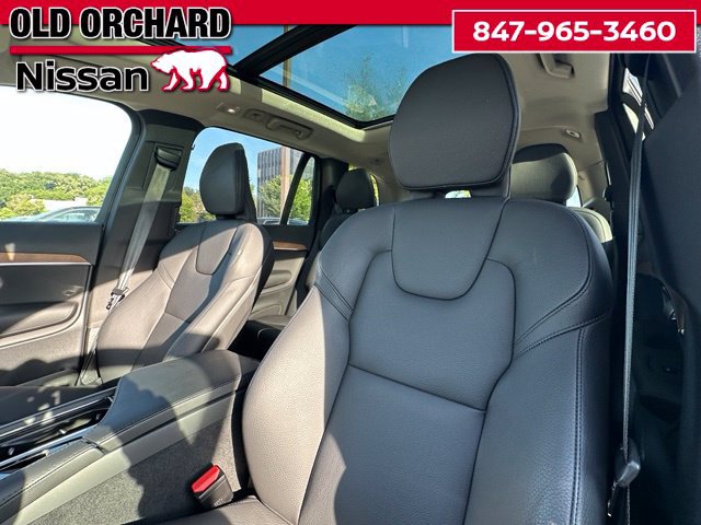 Used 2024 Volvo XC90 B6 Plus w/ Protection Package Premier AWD/4WD image 12