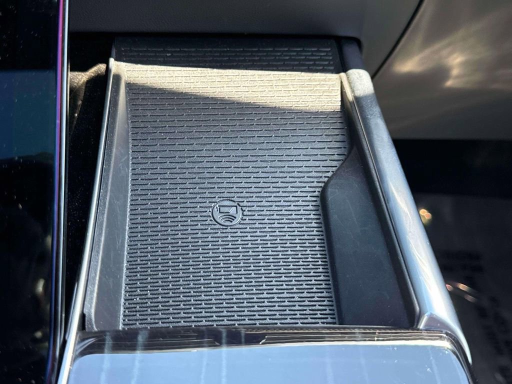 Used 2025 Cadillac Escalade ESV Sport w/ LPO, Floor Liner Package image 35
