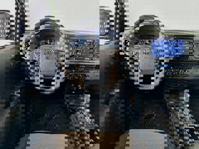 Used 2023 Toyota Tacoma TRD Off-Road image 21