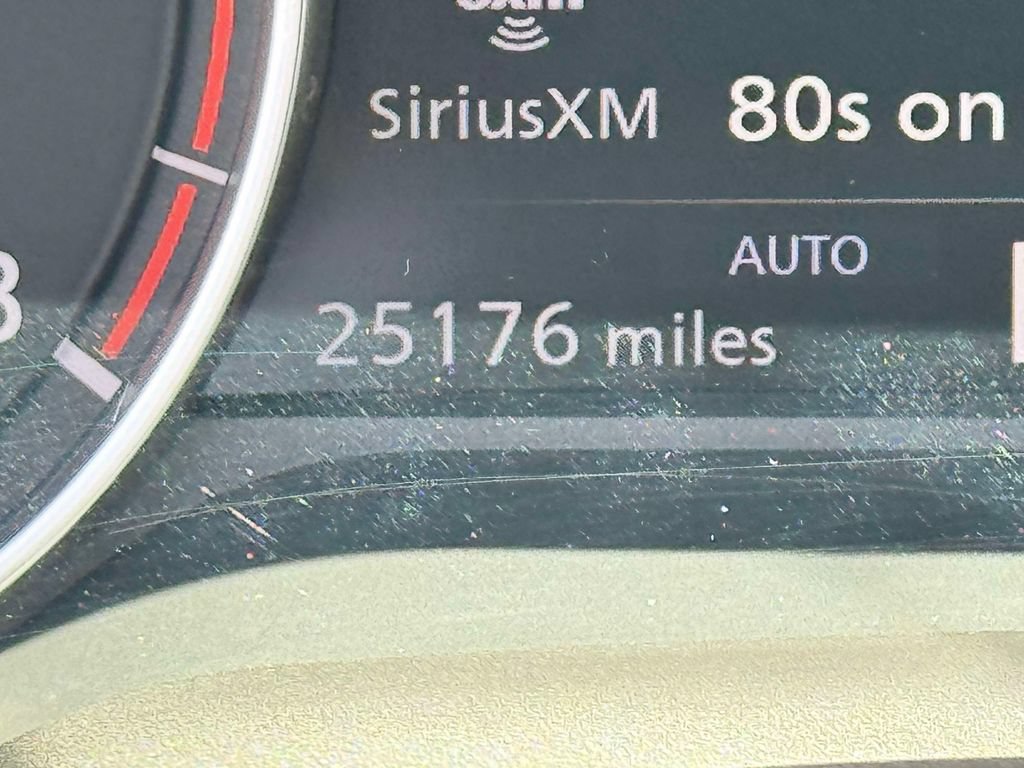 Used 2025 Nissan Rogue SV AWD/4WD image 25