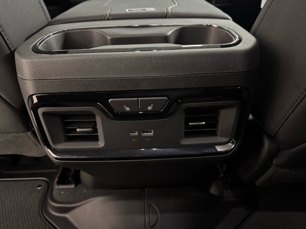 New 2026 GMC Sierra 1500 AT4 w/ AT4 Premium Package image 13
