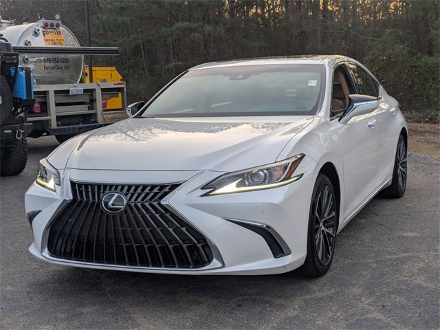 Used 2022 Lexus ES 350 w/ Premium Package image 4
