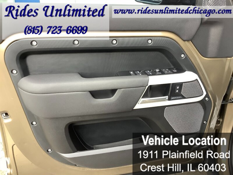 Used 2020 Land Rover Defender 110 SE AWD/4WD image 16