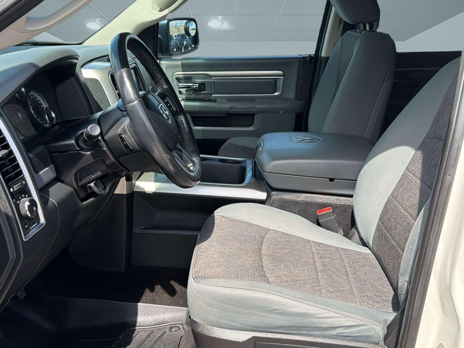 Used 2016 RAM 1500 Lone Star RWD image 5