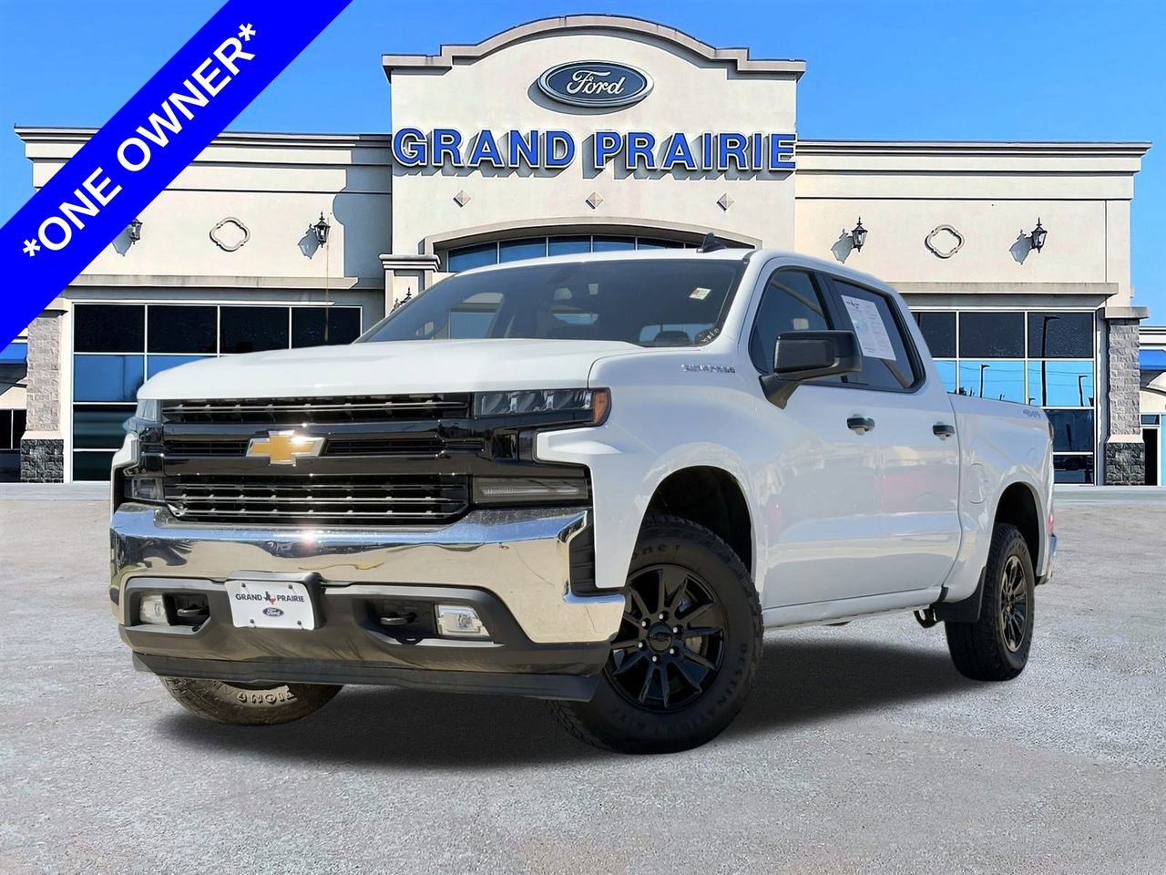 Used 2021 Chevrolet Silverado 1500 LT w/ Bed Protection Package
