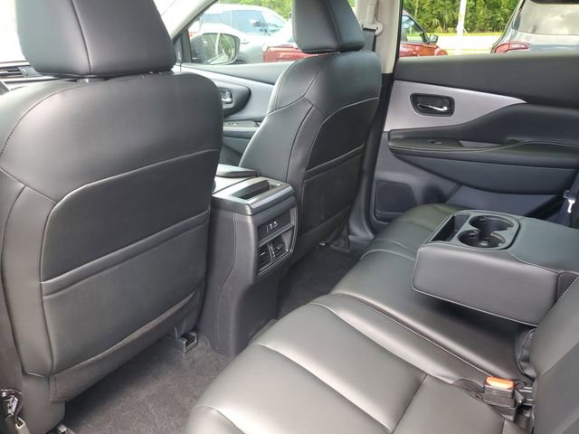 Certified 2024 Nissan Murano SV w/ SV Midnight Edition Package image 10