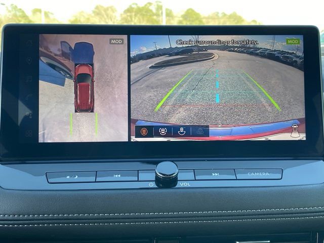 Used 2024 Nissan Rogue SL w/ SL Premium Package image 13