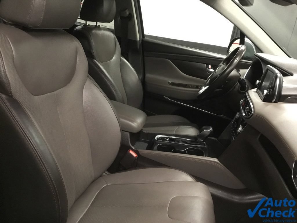 Used 2019 Hyundai Santa Fe Limited AWD/4WD image 36