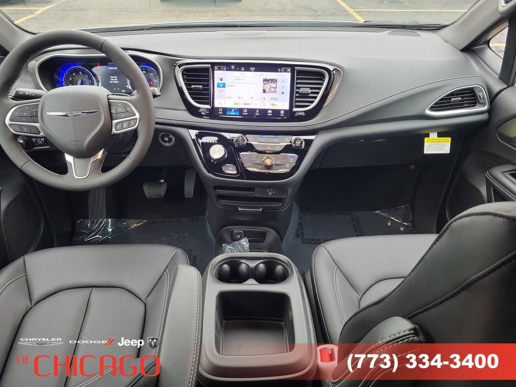New 2026 Chrysler Pacifica Select image 14