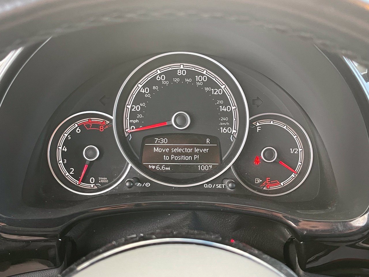 Used 2018 Volkswagen Beetle 2.0T S FWD image 26