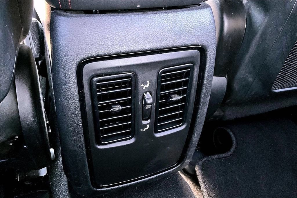 Used 2023 Dodge Durango GT AWD/4WD image 10