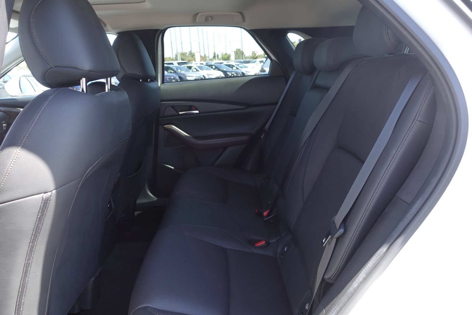 Used 2024 MAZDA CX-30 AWD 2.5 S w/ Premium Package image 14