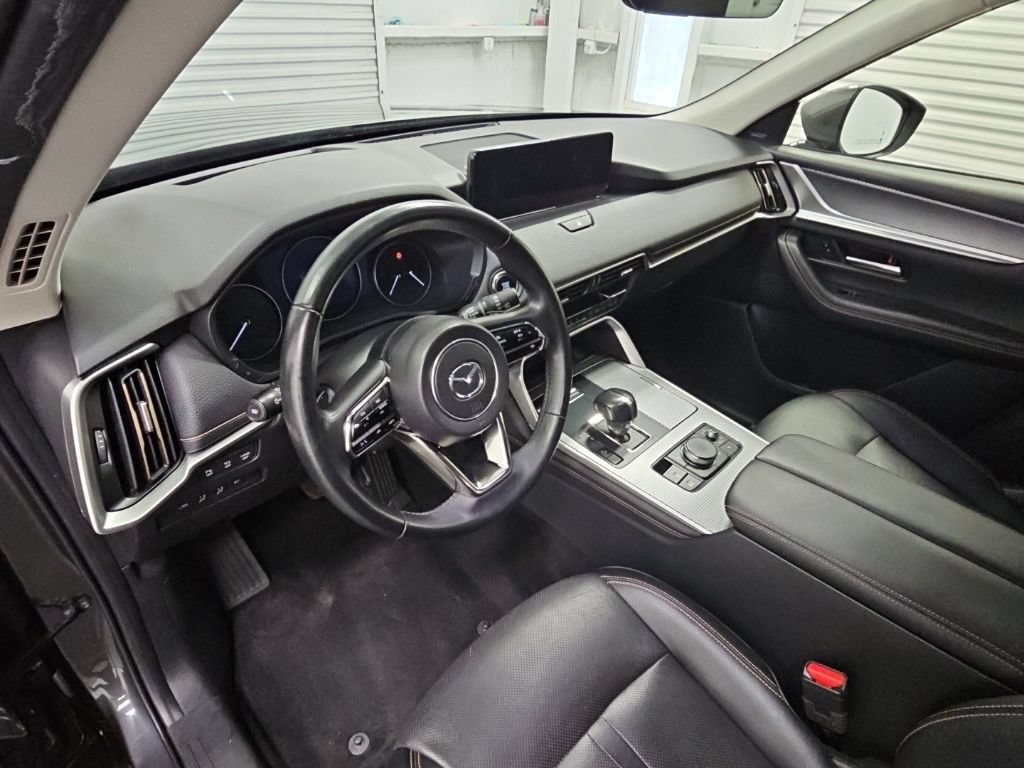 Used 2024 MAZDA CX-90 3.3 Turbo w/ Premium Package AWD/4WD image 12