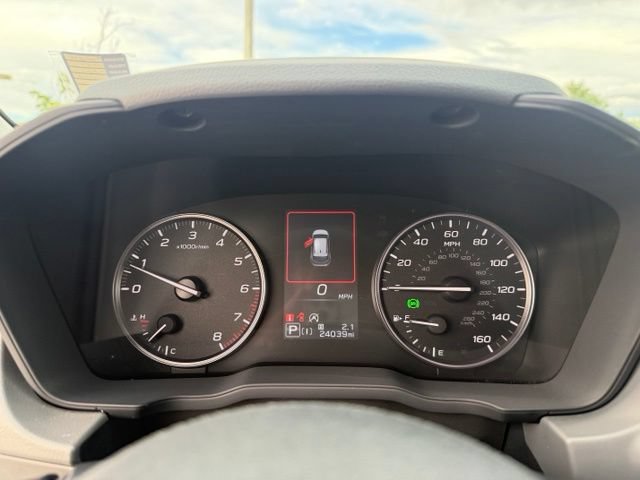 Used 2026 Subaru Crosstrek 2.5i Premium AWD/4WD image 16
