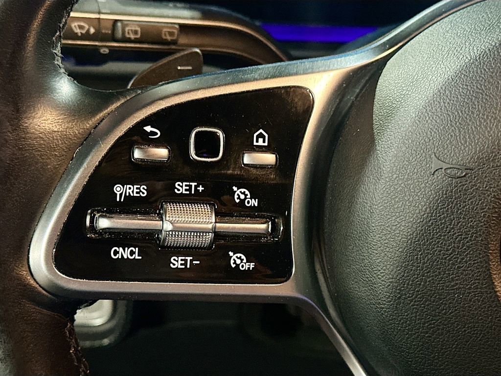 Used 2023 Mercedes-Benz GLE 350 4MATIC image 11