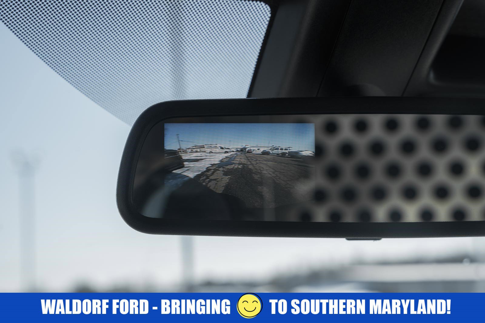 Used 2025 Chevrolet Express 2500 Extended w/ Communications Package image 41