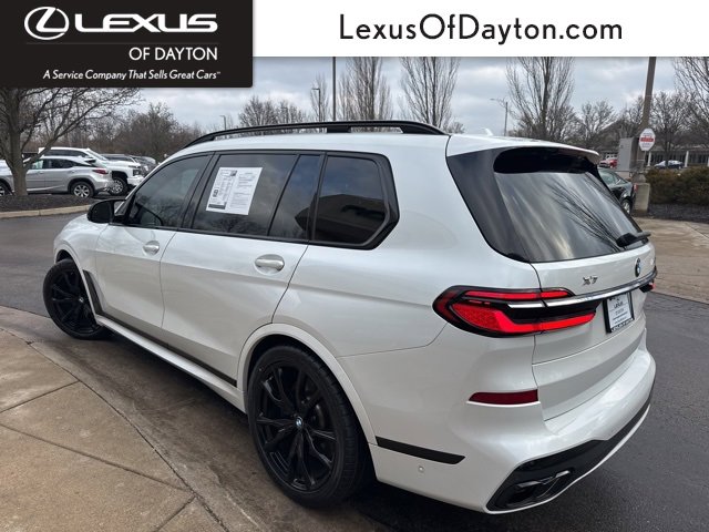 Used 2023 BMW X7 M60i w/ Executive Package image 5
