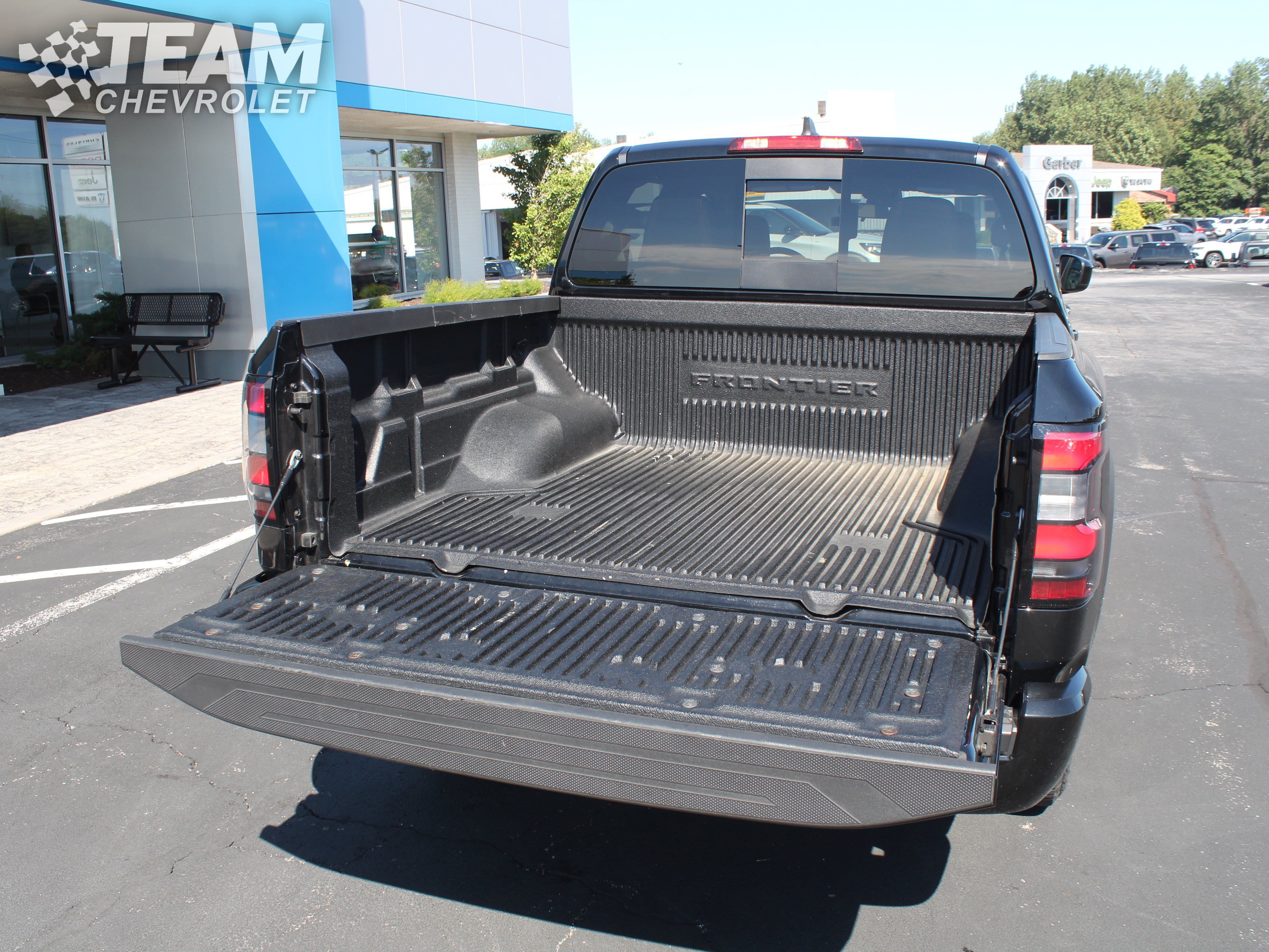 Used 2026 Nissan Frontier PRO-4X AWD/4WD image 28