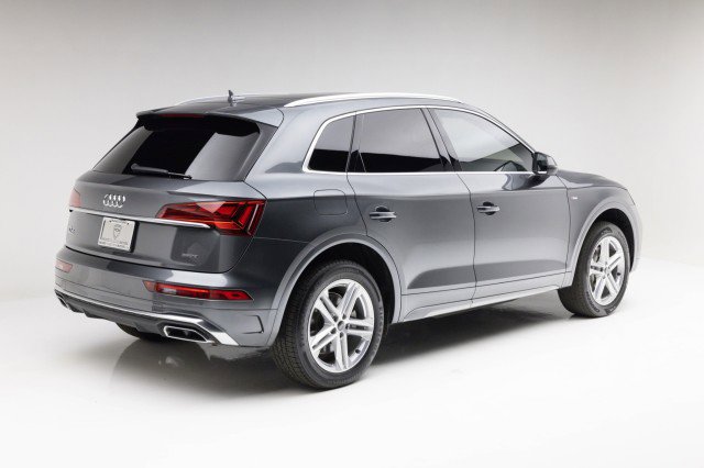 Used 2021 Audi Q5 e Premium w/ Convenience Package image 15