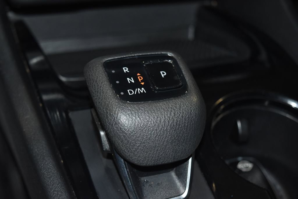 Used 2023 Nissan Rogue SV image 14