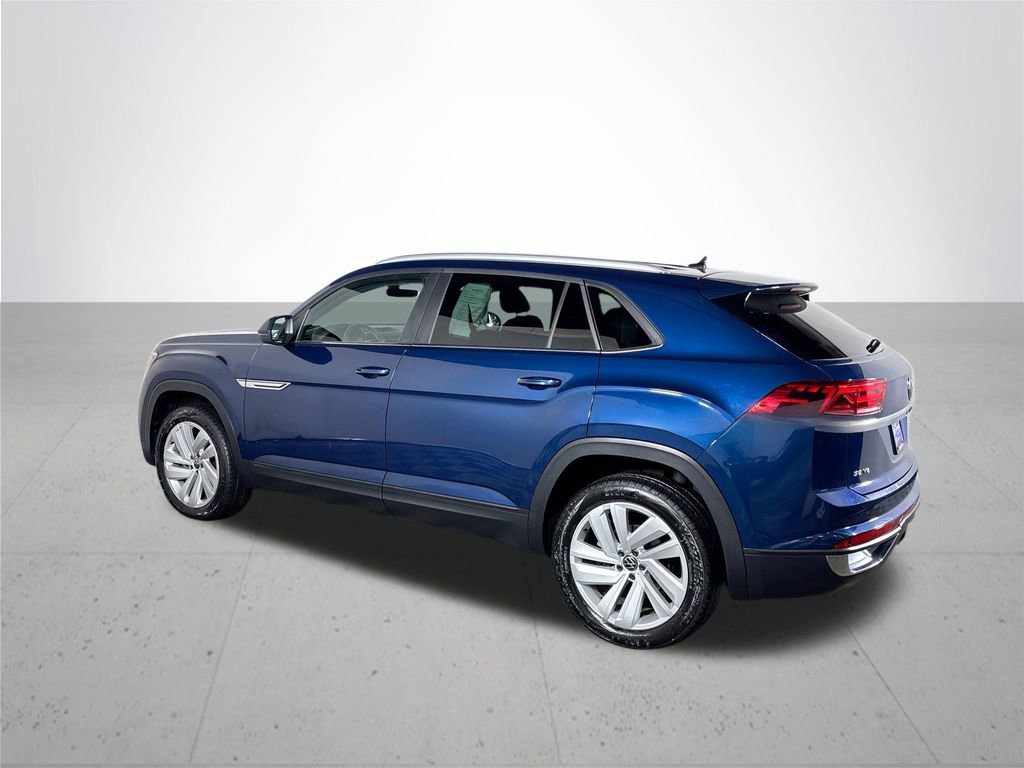 Certified 2022 Volkswagen Atlas Cross Sport SE AWD/4WD image 8