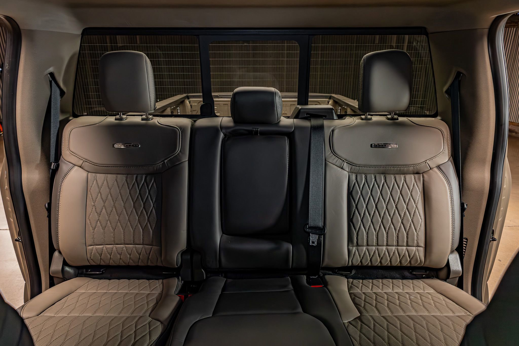 Used 2026 Ford F450 Platinum w/ Platinum Plus Package image 27