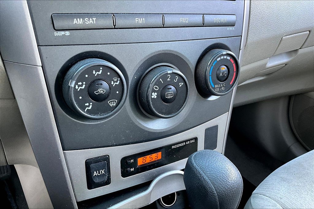 Used 2011 Toyota Corolla LE FWD image 15