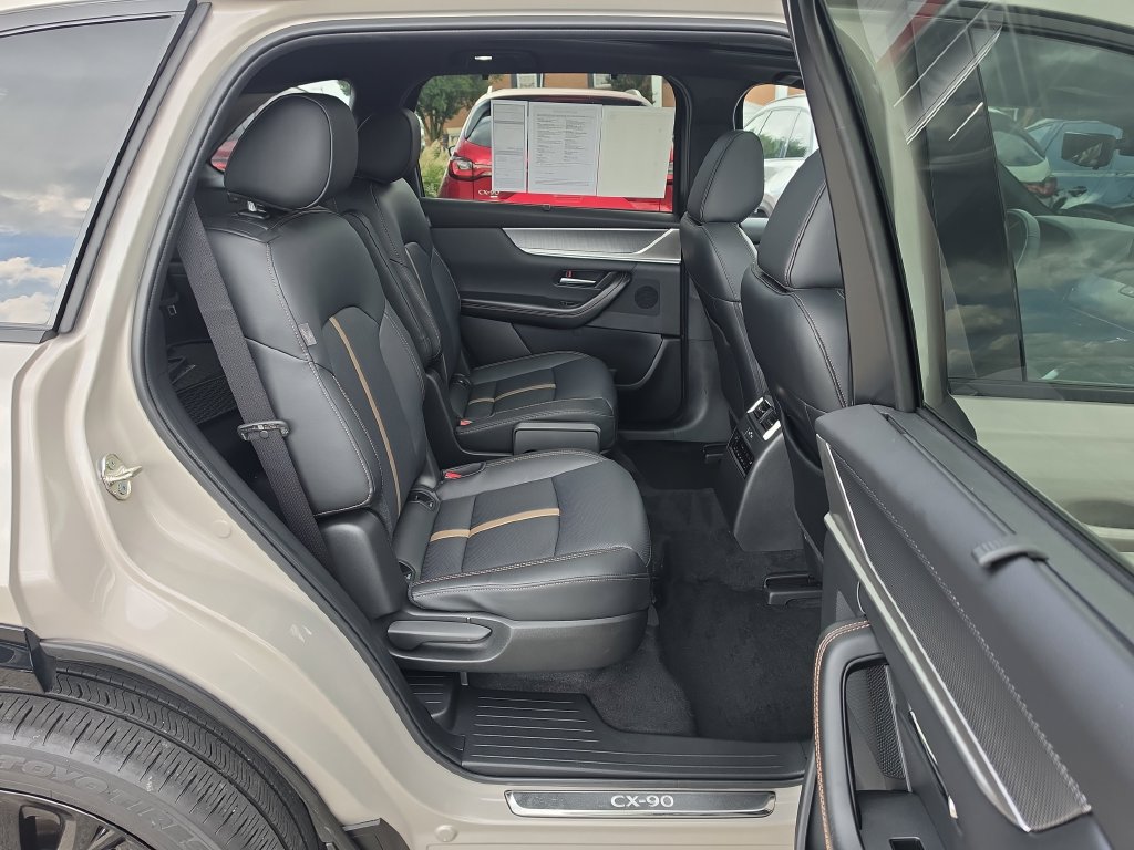 Certified 2026 MAZDA CX-90 3.3 Turbo S w/ Premium Package AWD/4WD image 13