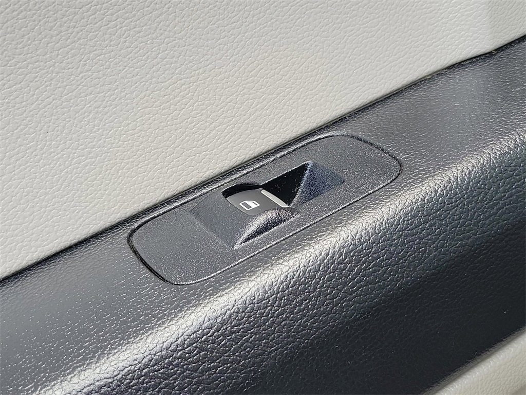 Used 2019 Ford F150 XLT w/ XTR Package image 15