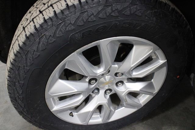 Used 2021 Chevrolet Silverado 1500 Custom image 32