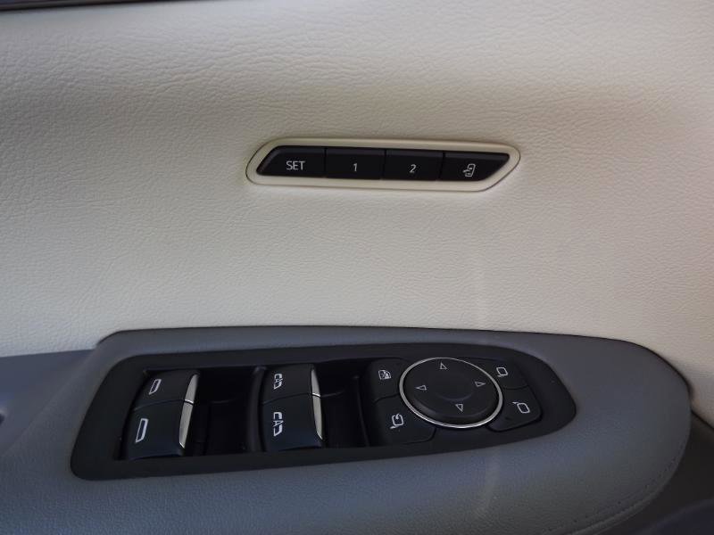 Used 2021 Cadillac XT5 Premium Luxury w/ LPO, Floor Liner Package image 13