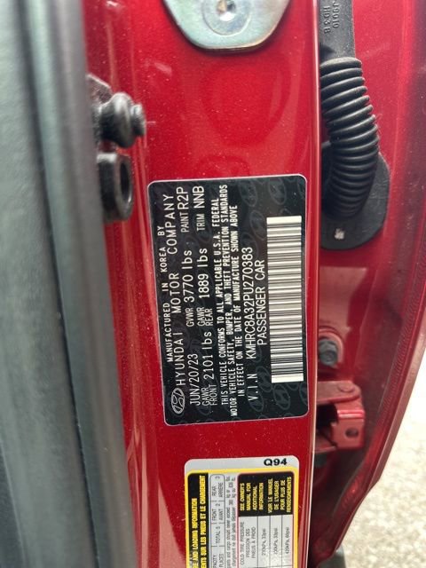 Used 2023 Hyundai Venue Limited w/ Cargo Package image 13