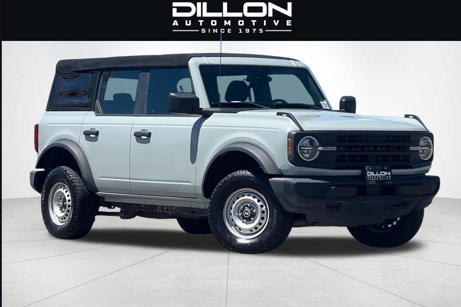 Used 2022 Ford Bronco 4-Door AWD/4WD image 2