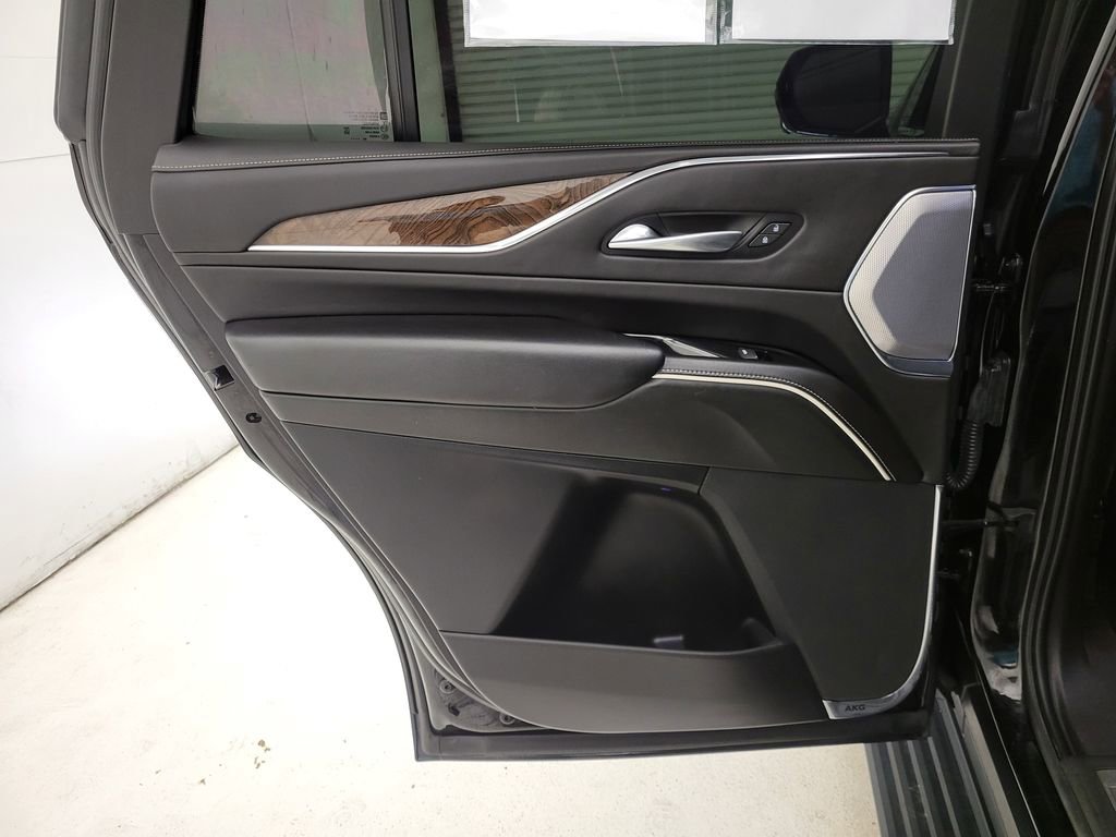 Used 2021 Cadillac Escalade Premium Luxury Platinum image 56
