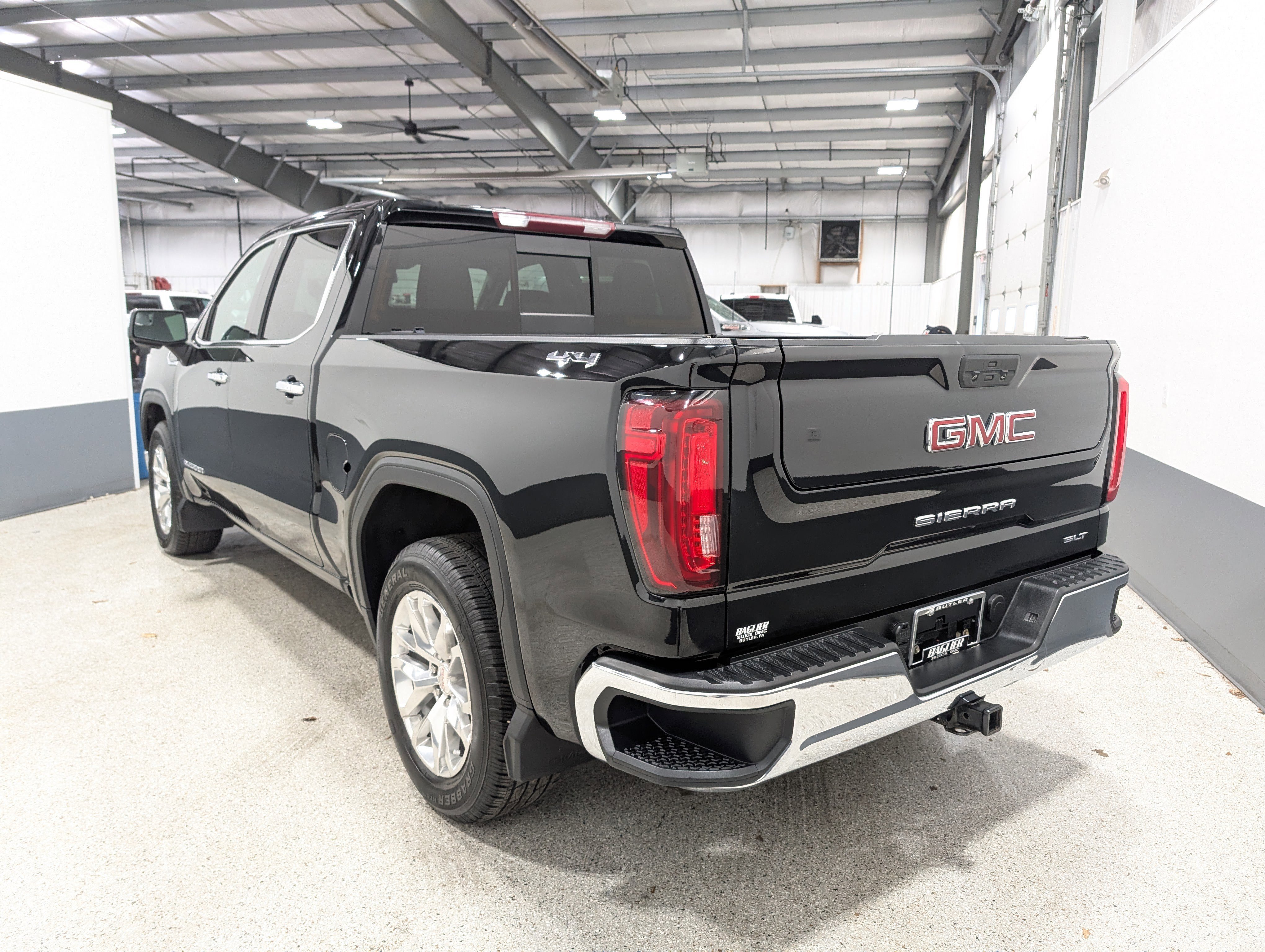 Used 2020 GMC Sierra 1500 SLT image 5