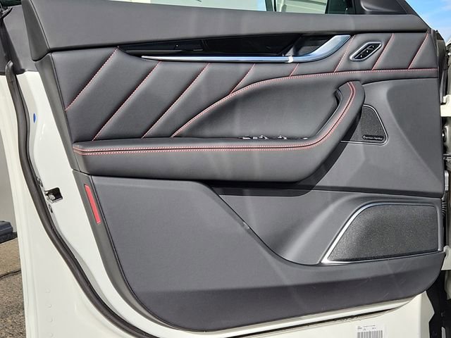 New 2024 Maserati Levante Modena Ultima image 7