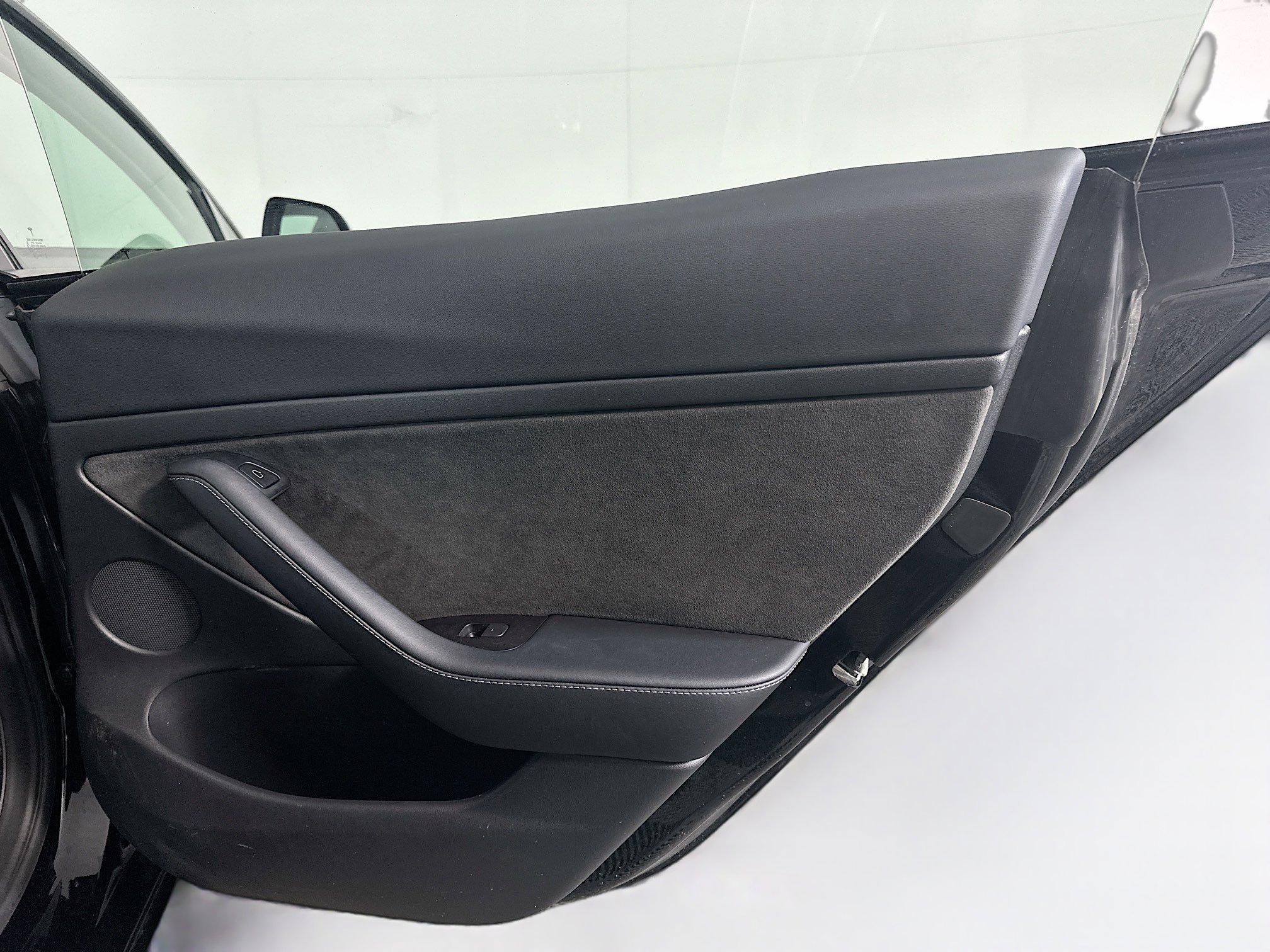 Used 2022 Tesla Model 3 Standard Range image 31