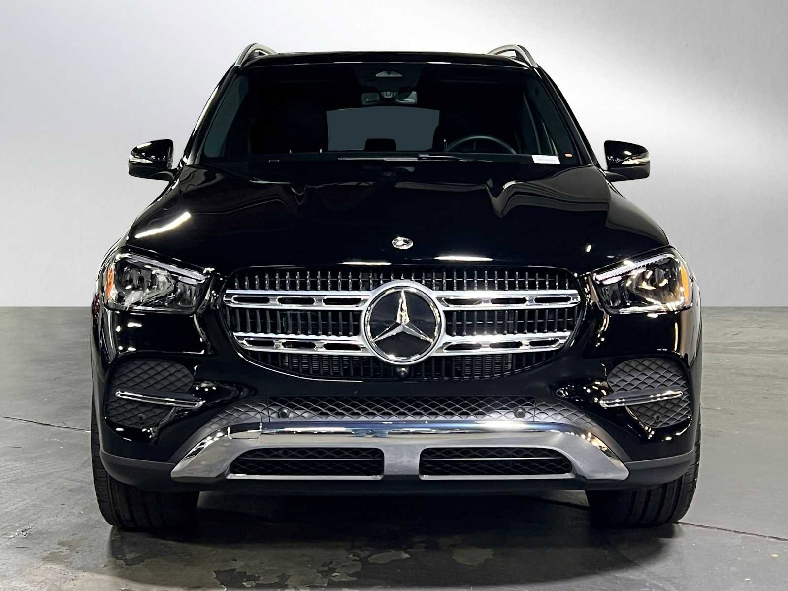Used 2025 Mercedes-Benz GLE 350 4MATIC image 9
