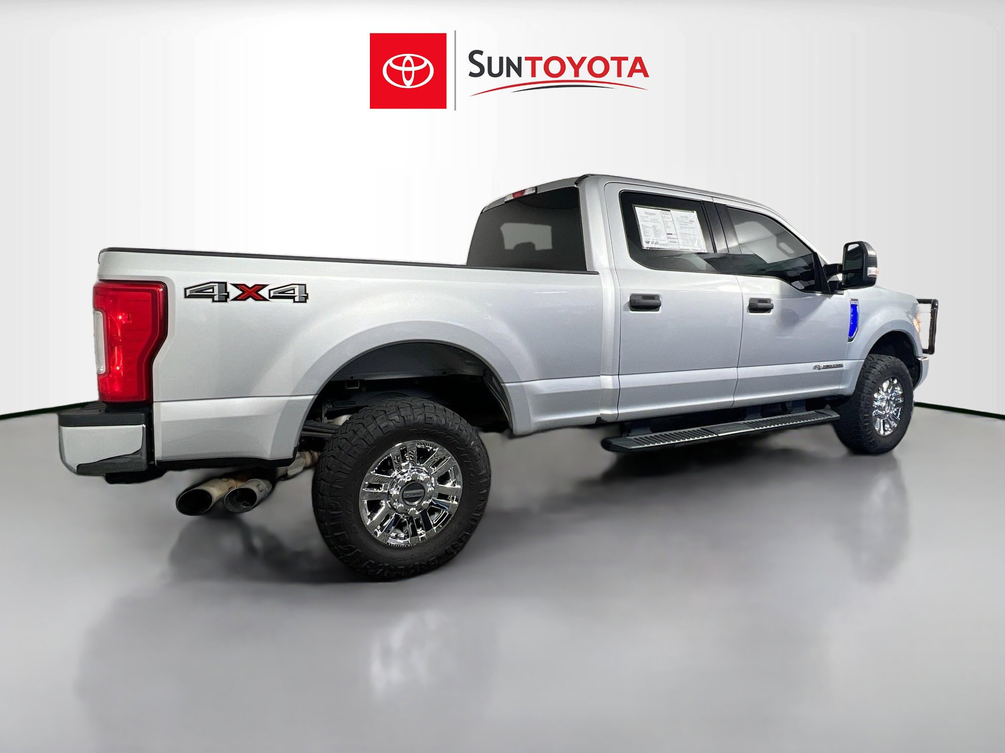 Used 2019 Ford F250 XLT AWD/4WD image 4