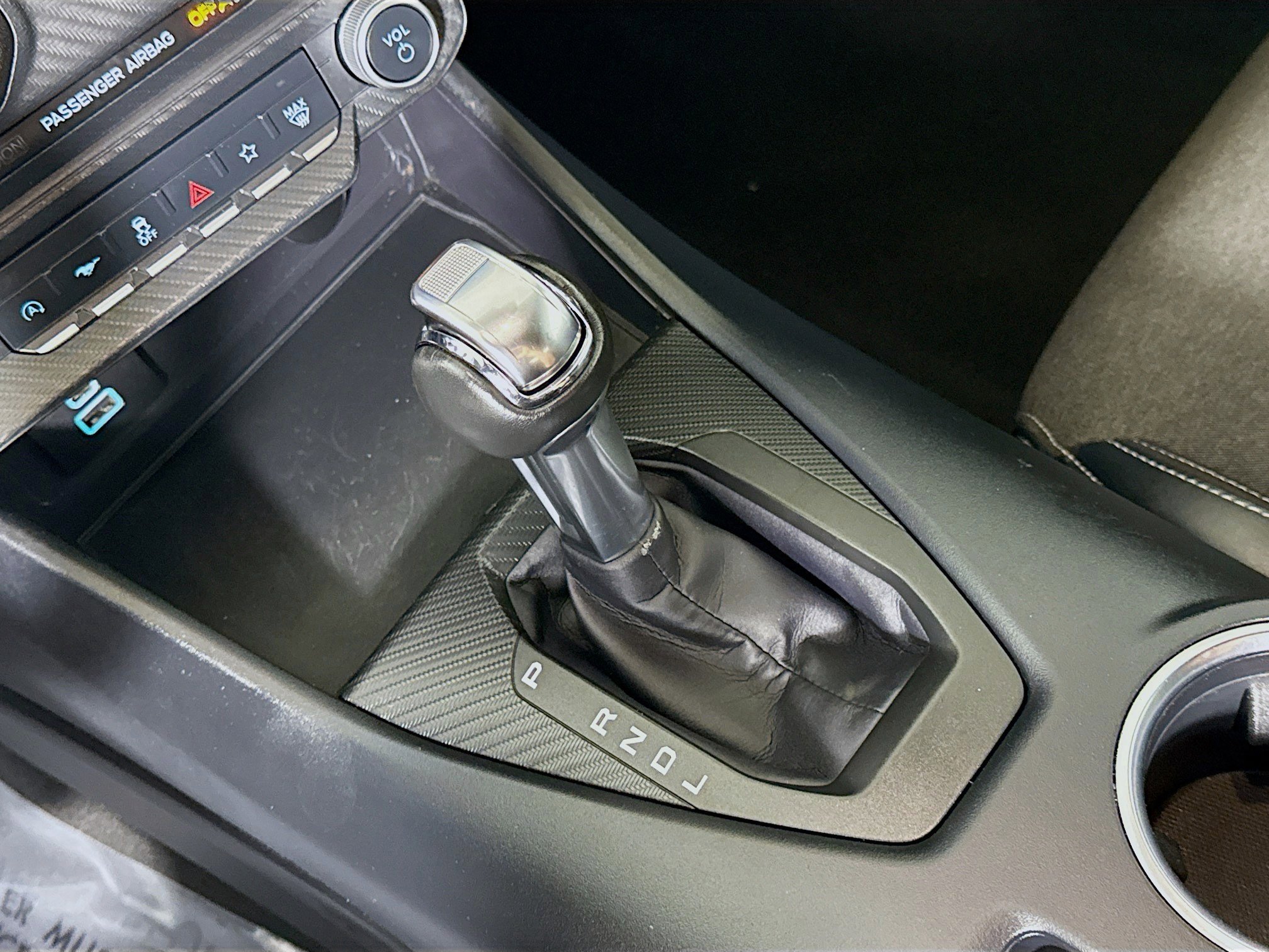 Used 2024 Ford Mustang Convertible image 20