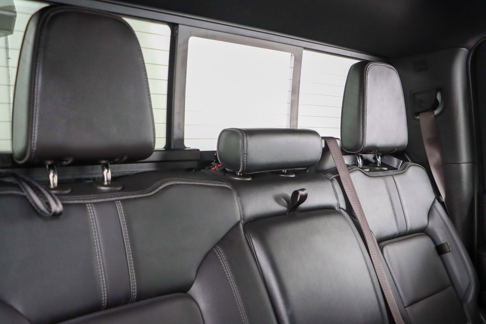 Used 2023 Chevrolet Silverado 2500 High Country image 32