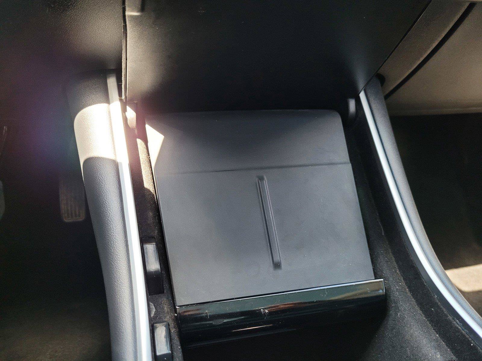 Used 2018 Tesla Model 3 Mid Range RWD image 29