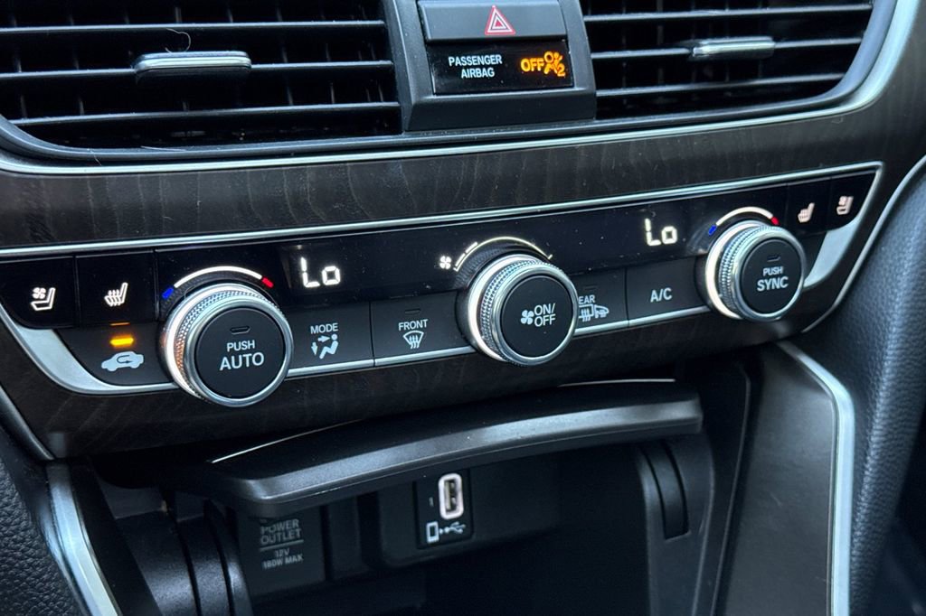 Certified 2018 Honda Accord Touring image 19