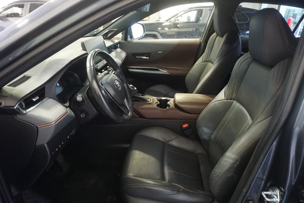 Certified 2022 Toyota Venza Limited AWD/4WD image 22