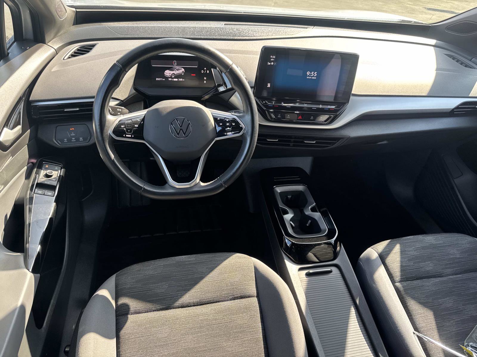 Used 2022 Volkswagen ID.4 Pro image 9