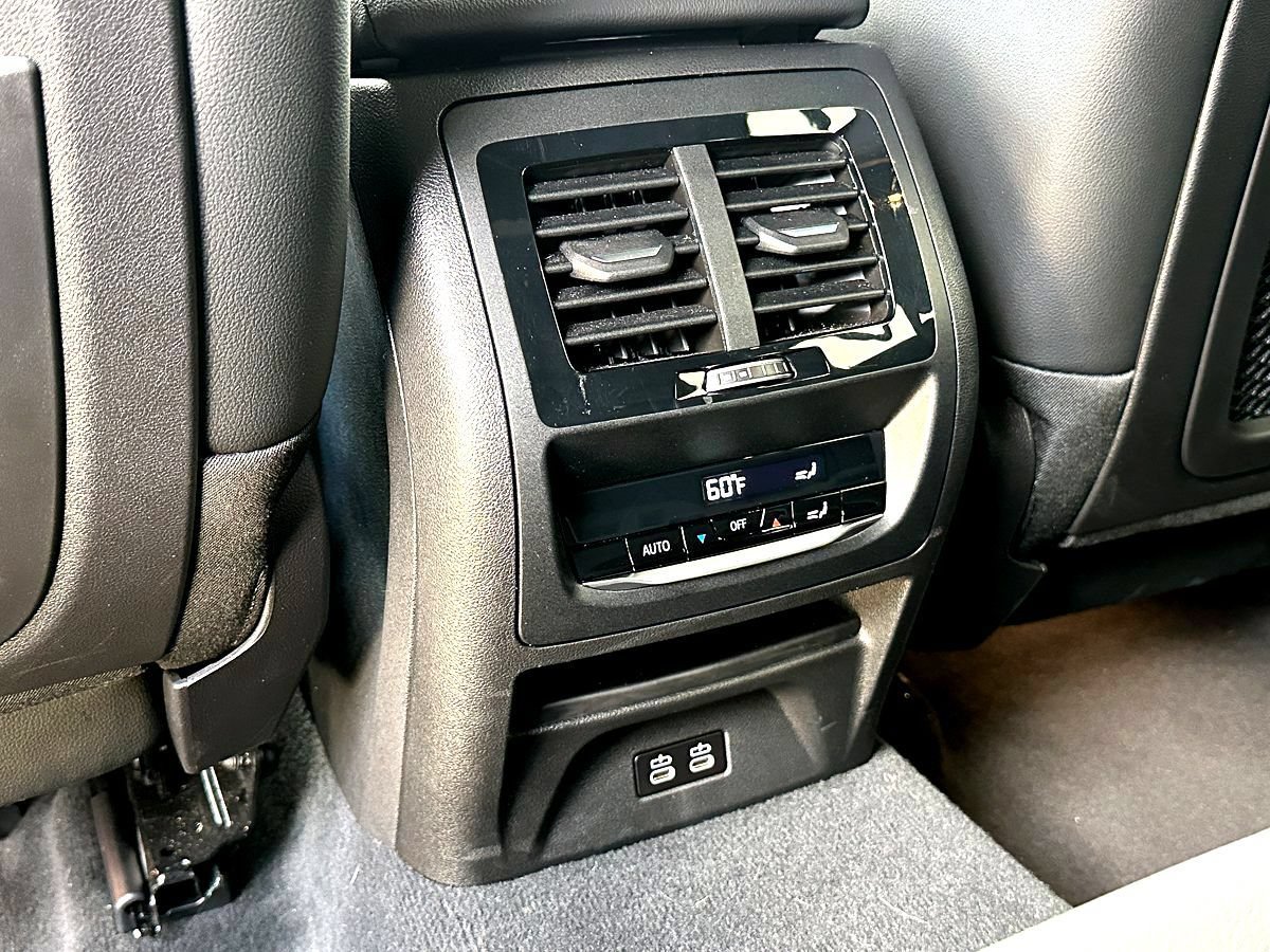 Certified 2025 BMW X4 xDrive30i AWD/4WD image 20
