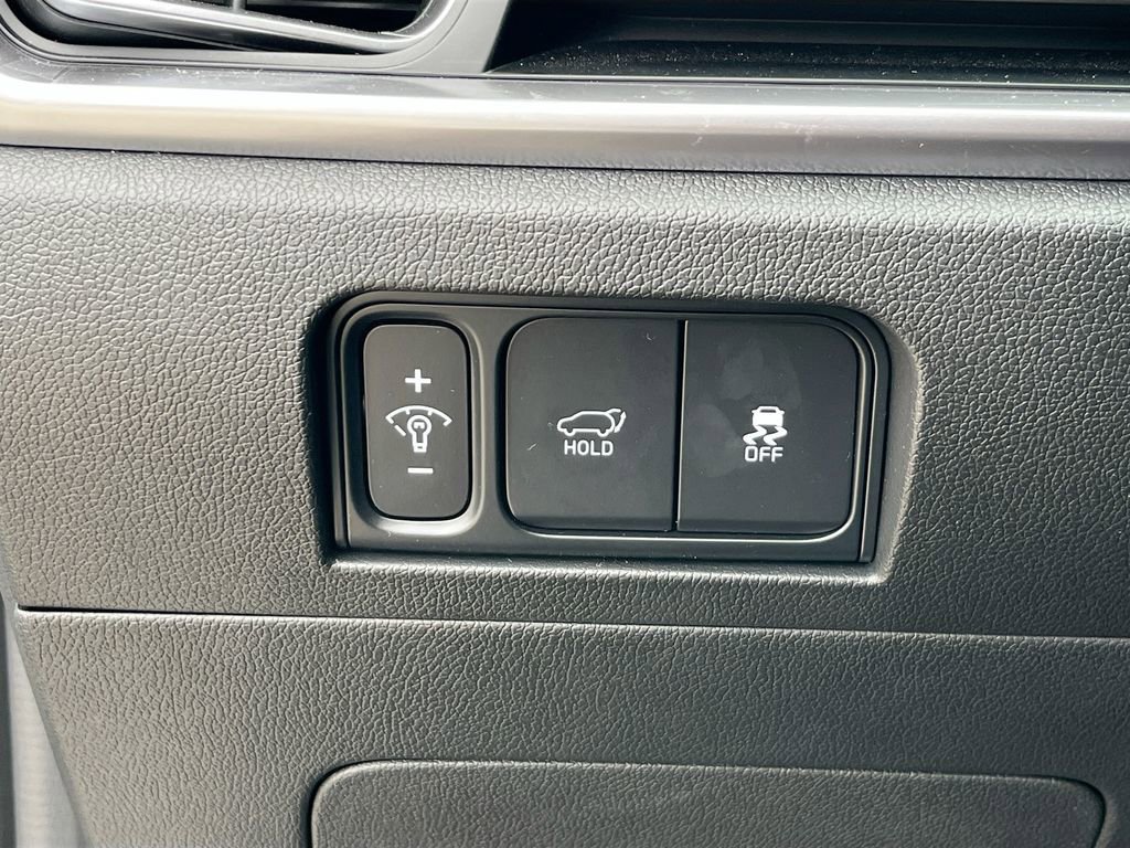 Certified 2025 Kia Sorento EX image 17